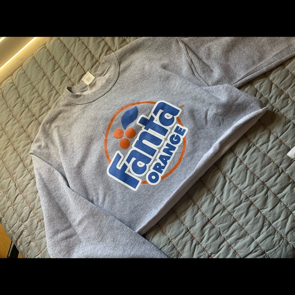 Fanta Orange cropped crewneck - Picture 4 of 5